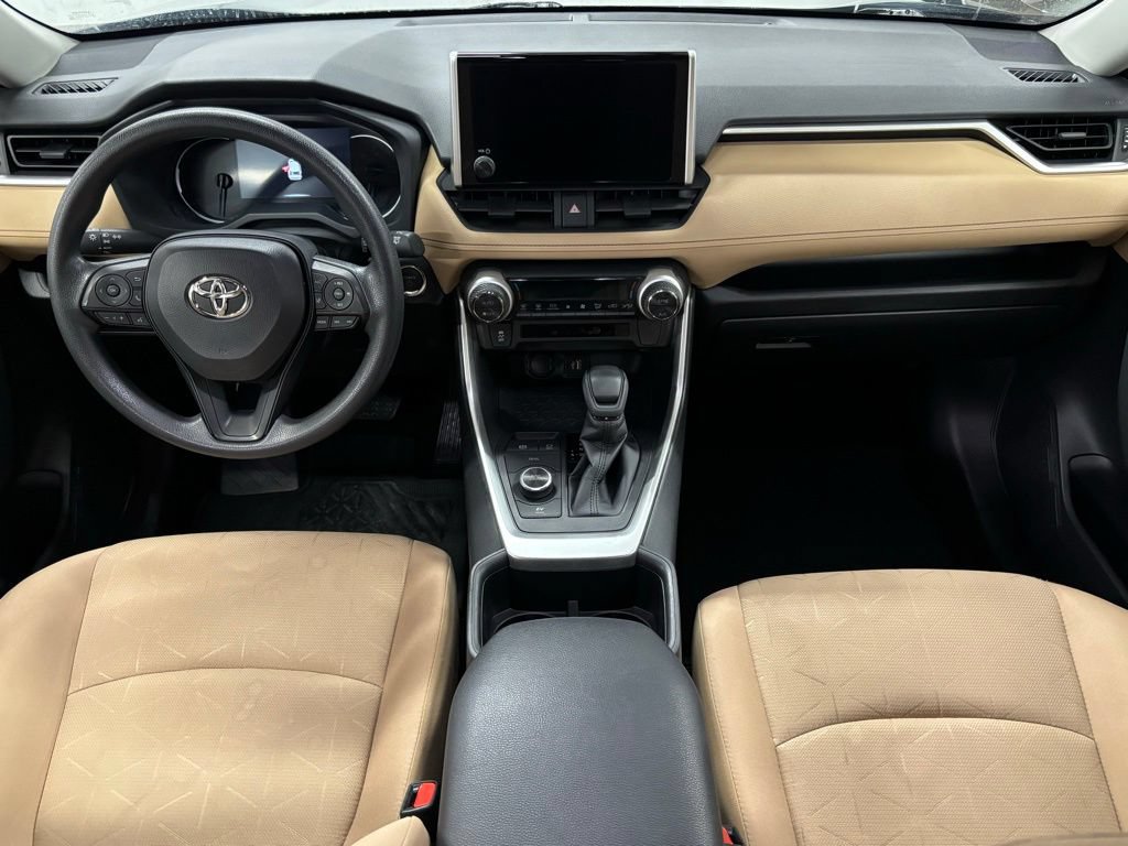 Used 2025 Toyota RAV4 XLE w/ Convenience Package AWD/4WD image 11