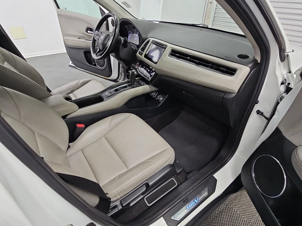 Used 2017 Honda HR-V EX-L image 36
