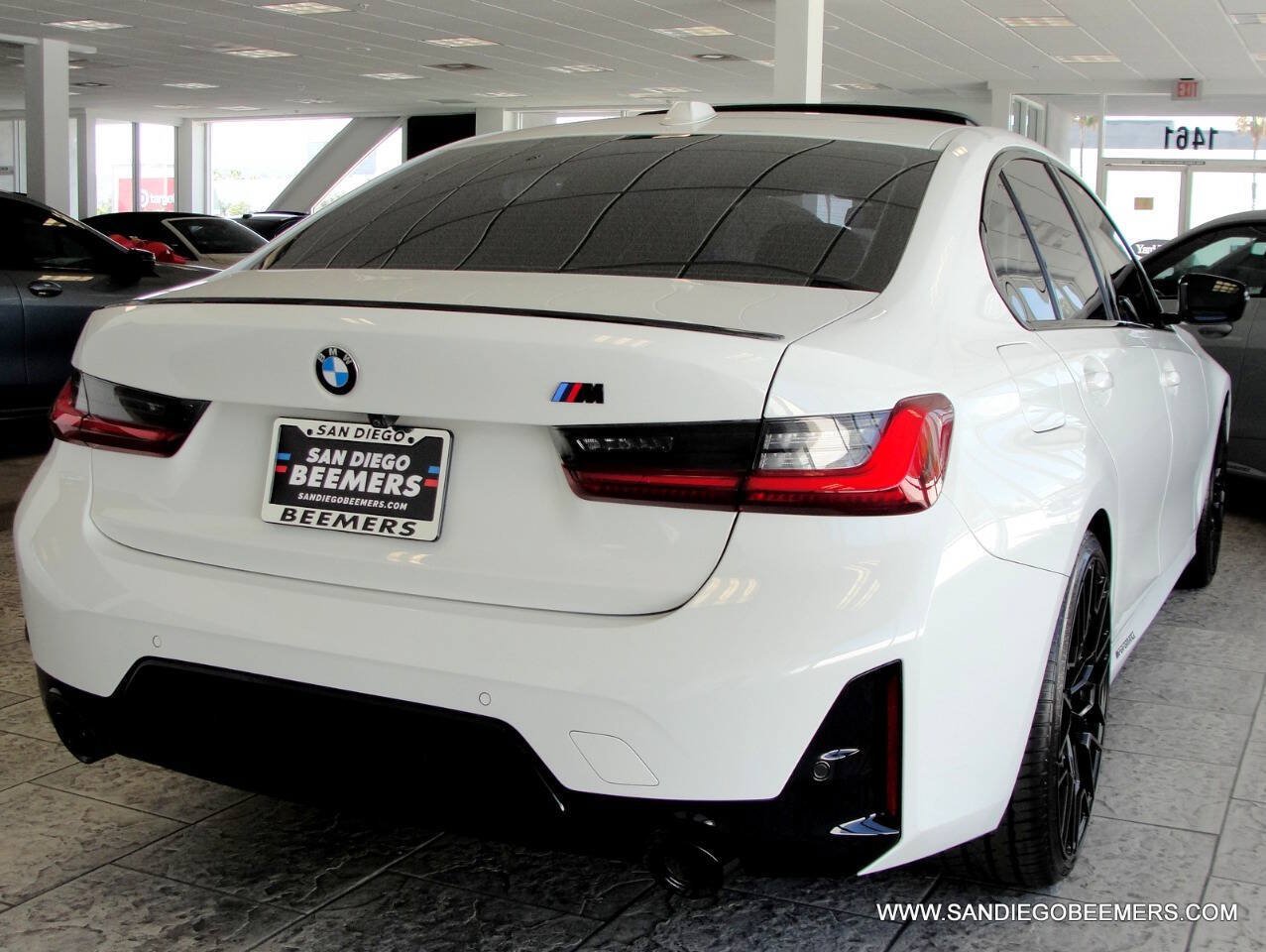 Used 2023 BMW 330i Sedan w/ M Sport Package RWD image 61