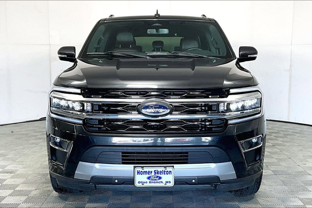 Used 2023 Ford Expedition Max Limited image 3