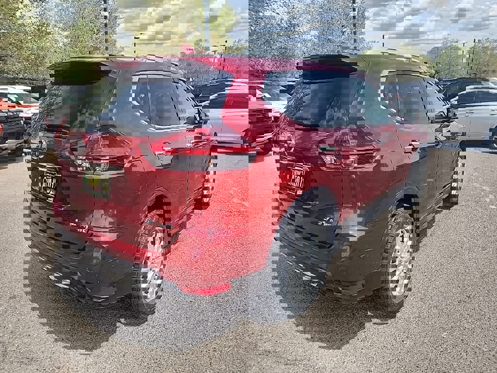 Used 2018 Nissan Rogue SV image 6