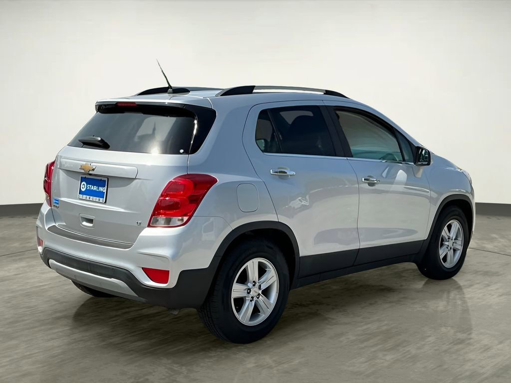 Used 2019 Chevrolet Trax LT w/ LT Convenience Package image 8