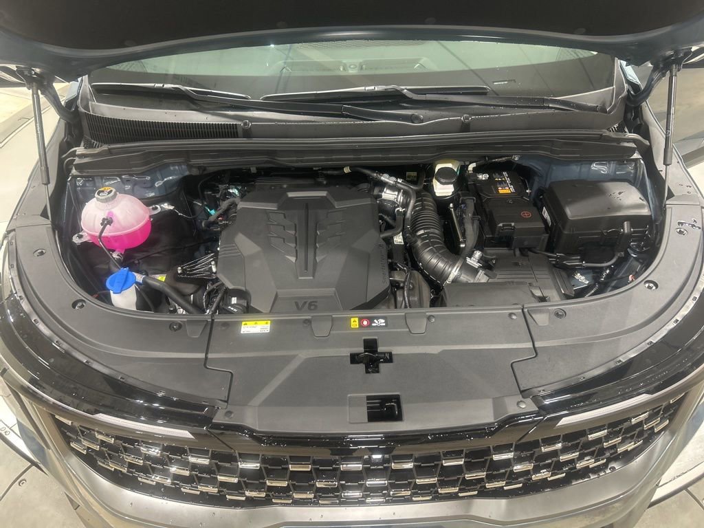 New 2026 Kia Carnival SX w/ SX Dark Edition Package image 30