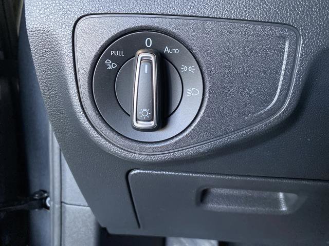 Used 2022 Volkswagen Atlas SEL Premium image 25