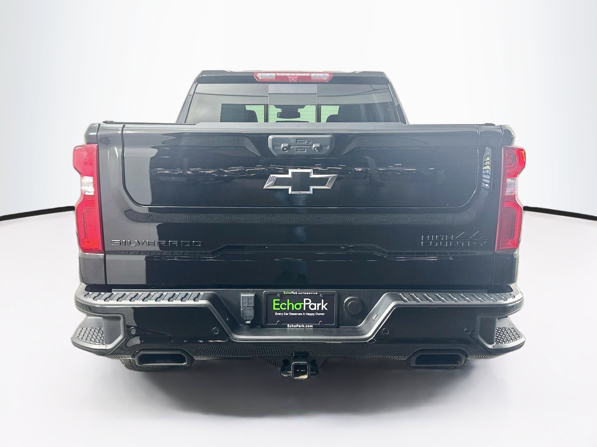 Used 2024 Chevrolet Silverado 1500 High Country w/ Midnight Edition AWD/4WD image 7