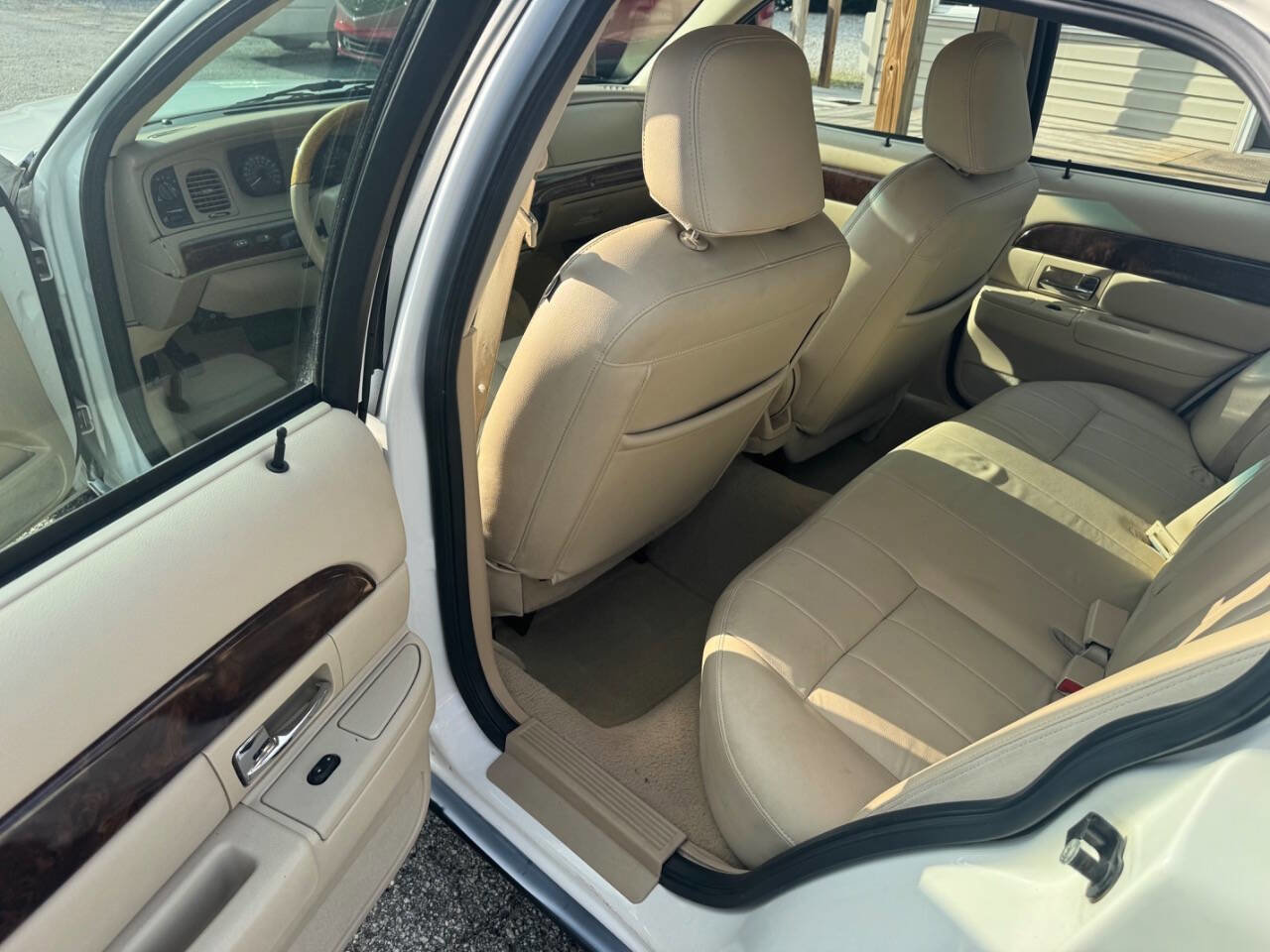 Used 2006 Mercury Grand Marquis LS image 8