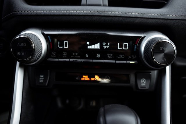 Used 2024 Toyota RAV4 XLE image 19