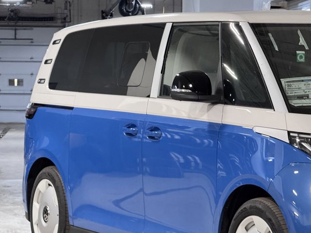 New 2025 Volkswagen ID. Buzz 1st Edition image 4