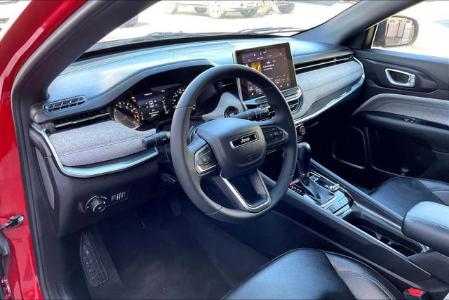 Certified 2023 Jeep Compass Latitude AWD/4WD image 14