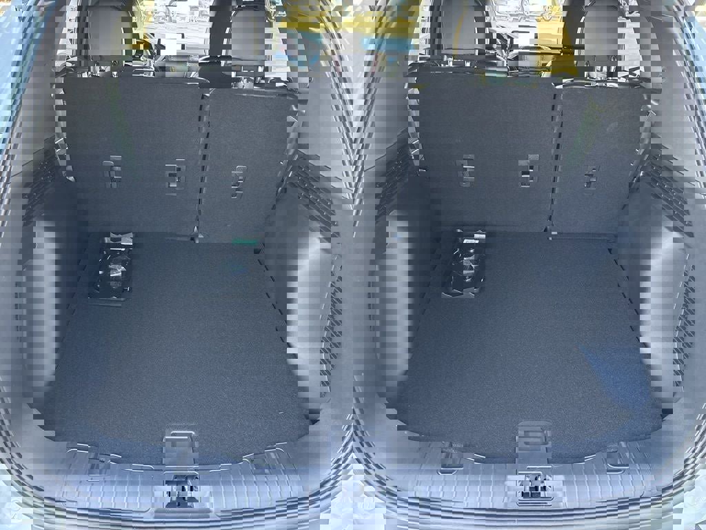 New 2026 Ford Escape ST-Line w/ Cold Weather Package image 5