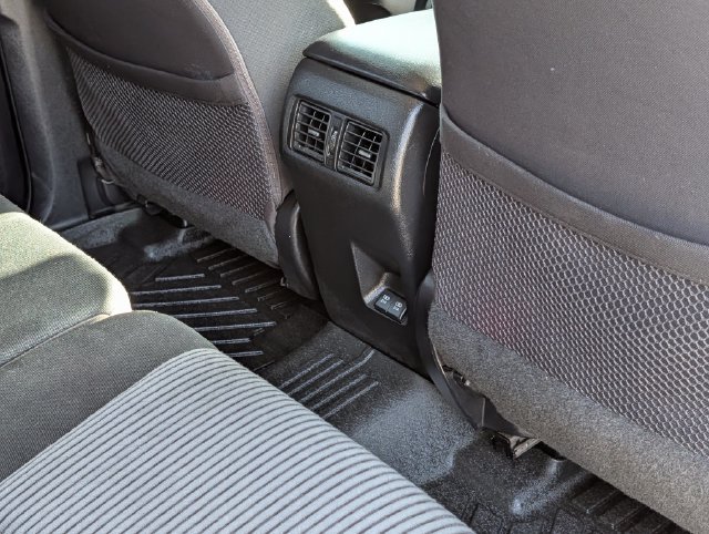 Used 2022 Toyota 4Runner SR5 RWD image 31