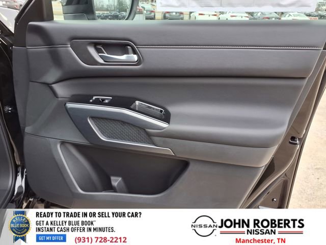 New 2026 Nissan Pathfinder SL image 20