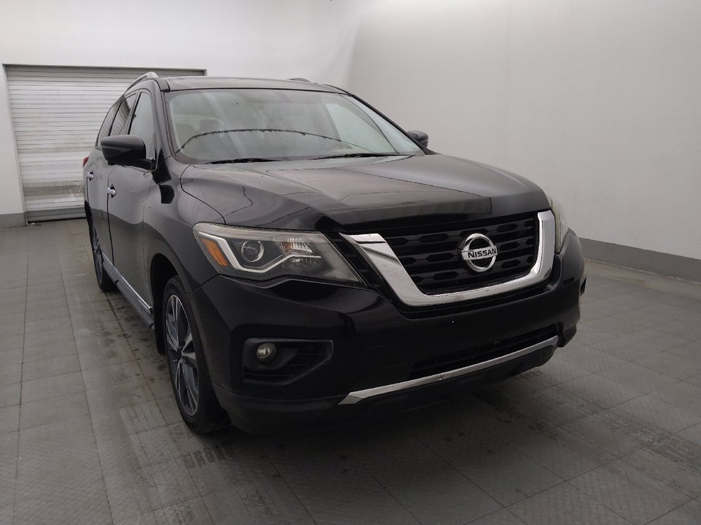 Used 2017 Nissan Pathfinder Platinum FWD image 13