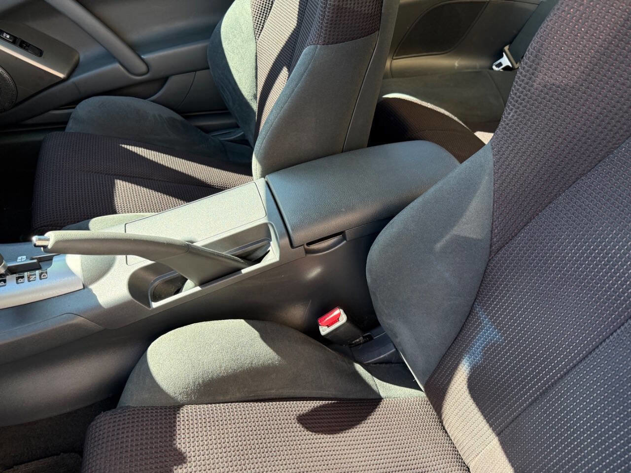 Used 2011 Mitsubishi Eclipse GS Sport image 11