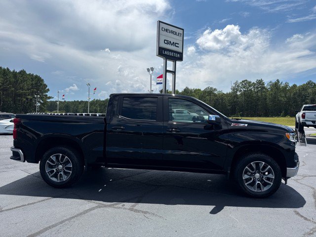New 2026 Chevrolet Silverado 1500 LT AWD/4WD image 2