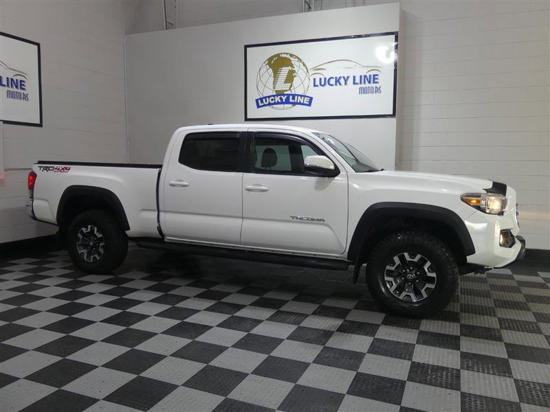 Used 2017 Toyota Tacoma TRD Off-Road w/ Tow Package image 6