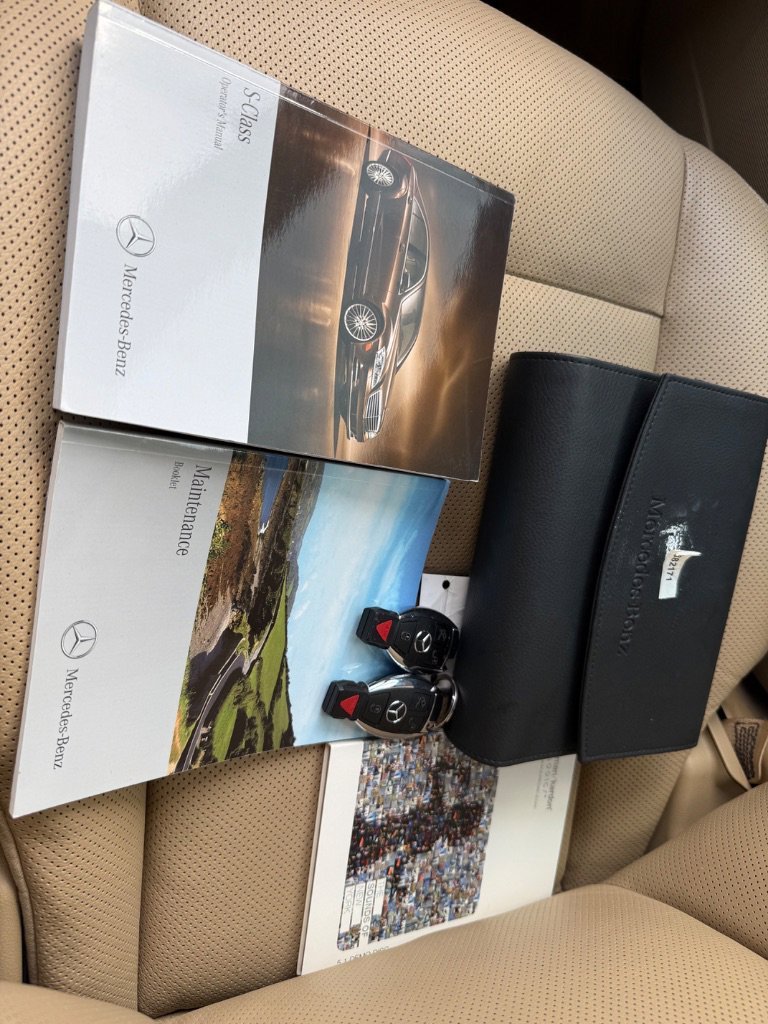 Used 2011 Mercedes-Benz S 400 w/ Sport Pkg image 49