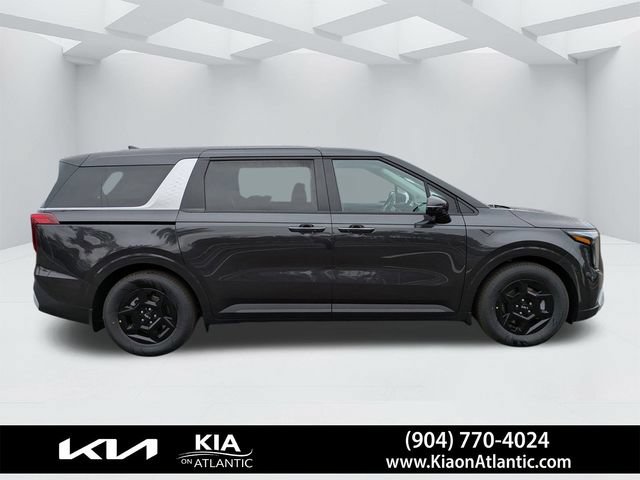 New 2026 Kia Carnival FWD image 3