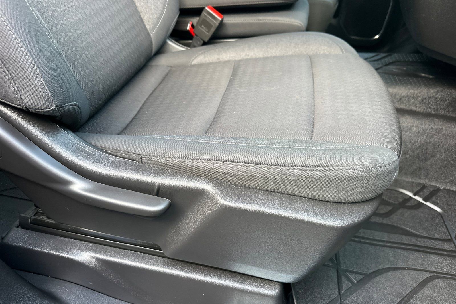 Certified 2024 Chevrolet Silverado 1500 LT w/ Safety Package RWD image 22