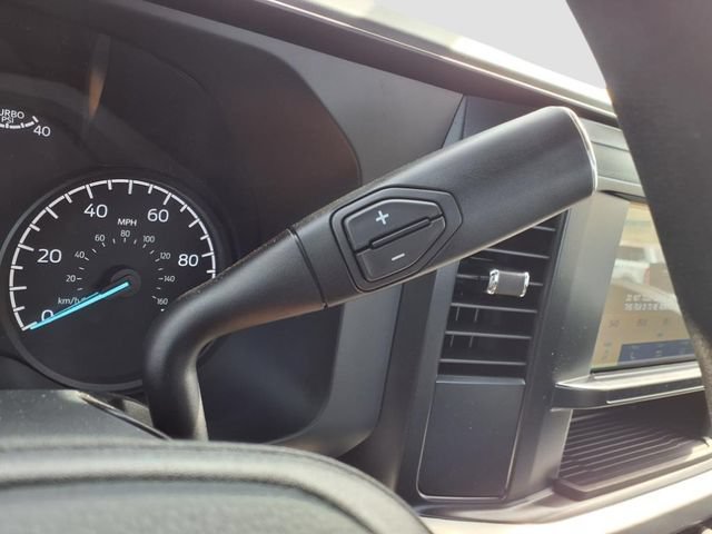 New 2025 Ford F250 XL w/ 360-Degree Camera Package RWD image 21