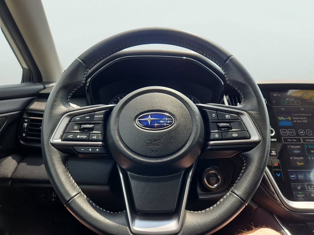 Used 2024 Subaru Outback Premium AWD/4WD image 31