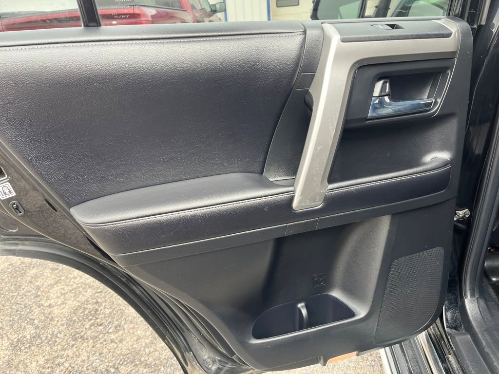 Used 2016 Toyota 4Runner Limited image 25