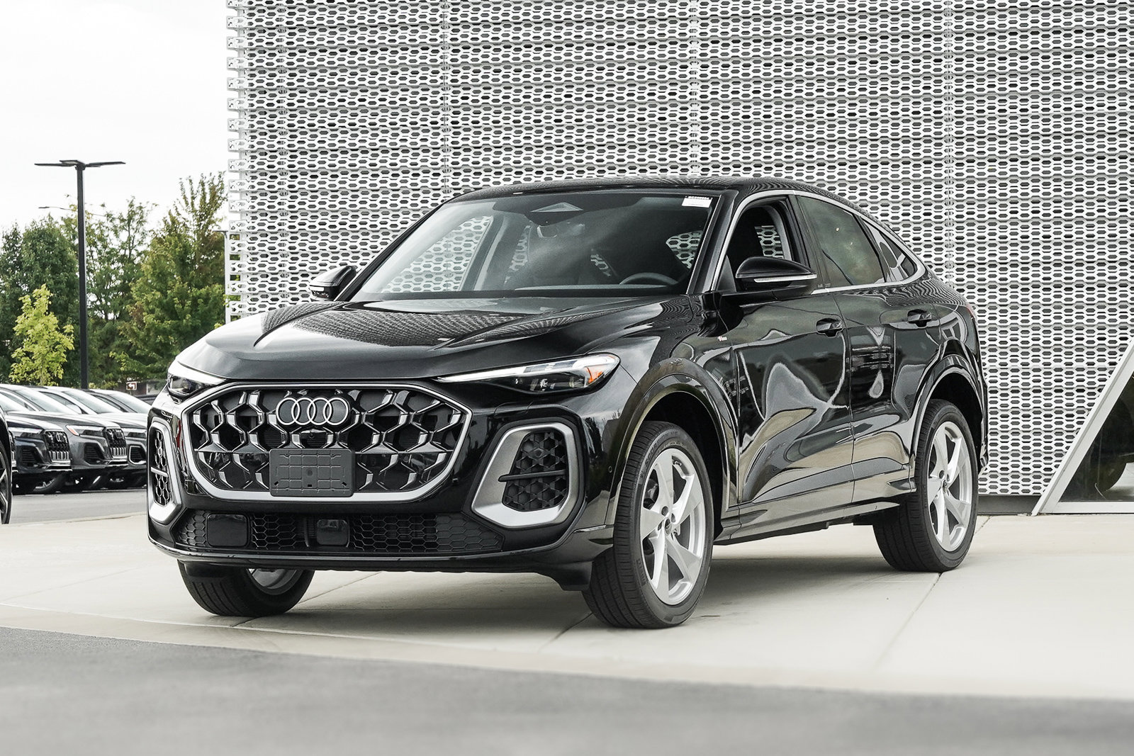 New 2025 Audi Q5 Premium Plus image 5