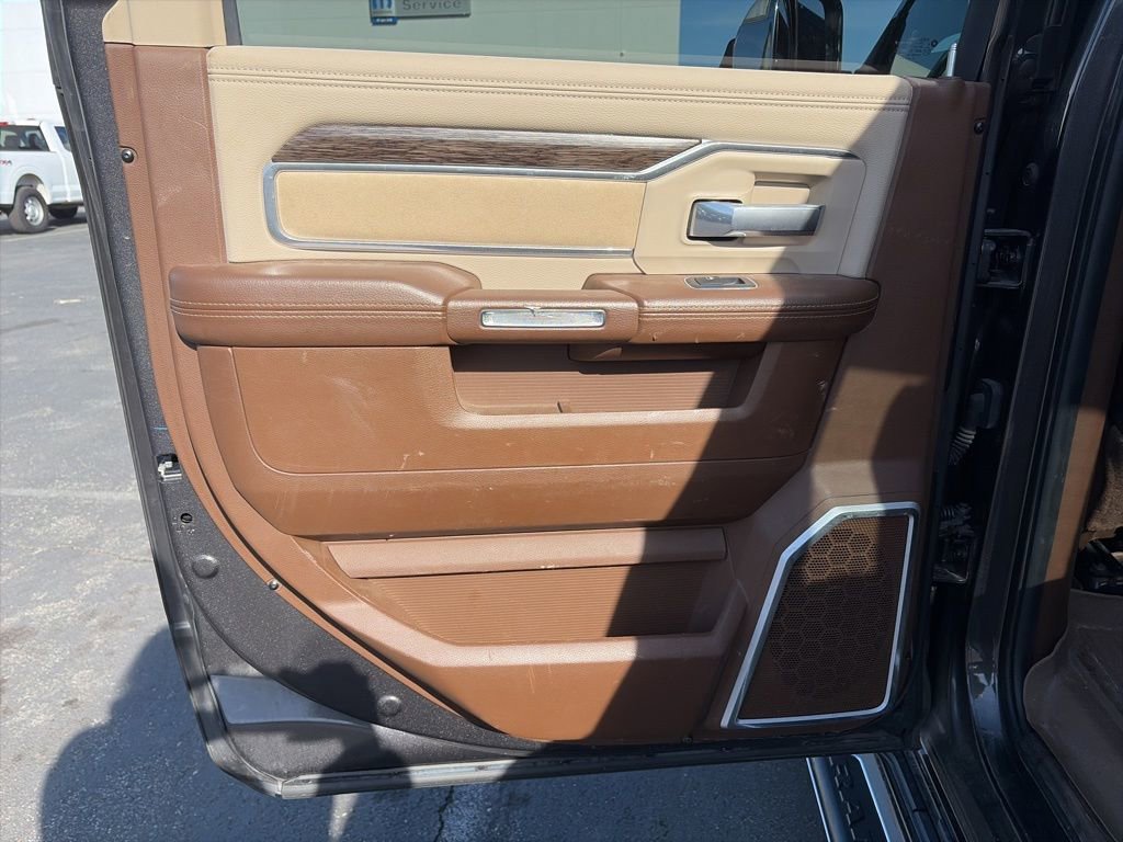 Used 2019 RAM 2500 Laramie image 11