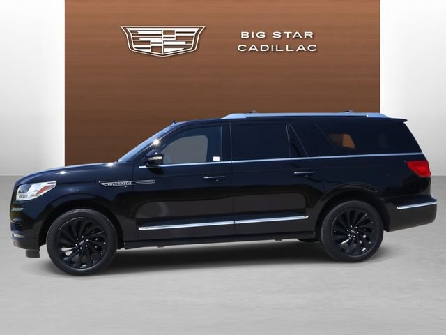 Used 2020 Lincoln Navigator L Reserve w/ Equipment Group 208A Reserve AWD/4WD image 2