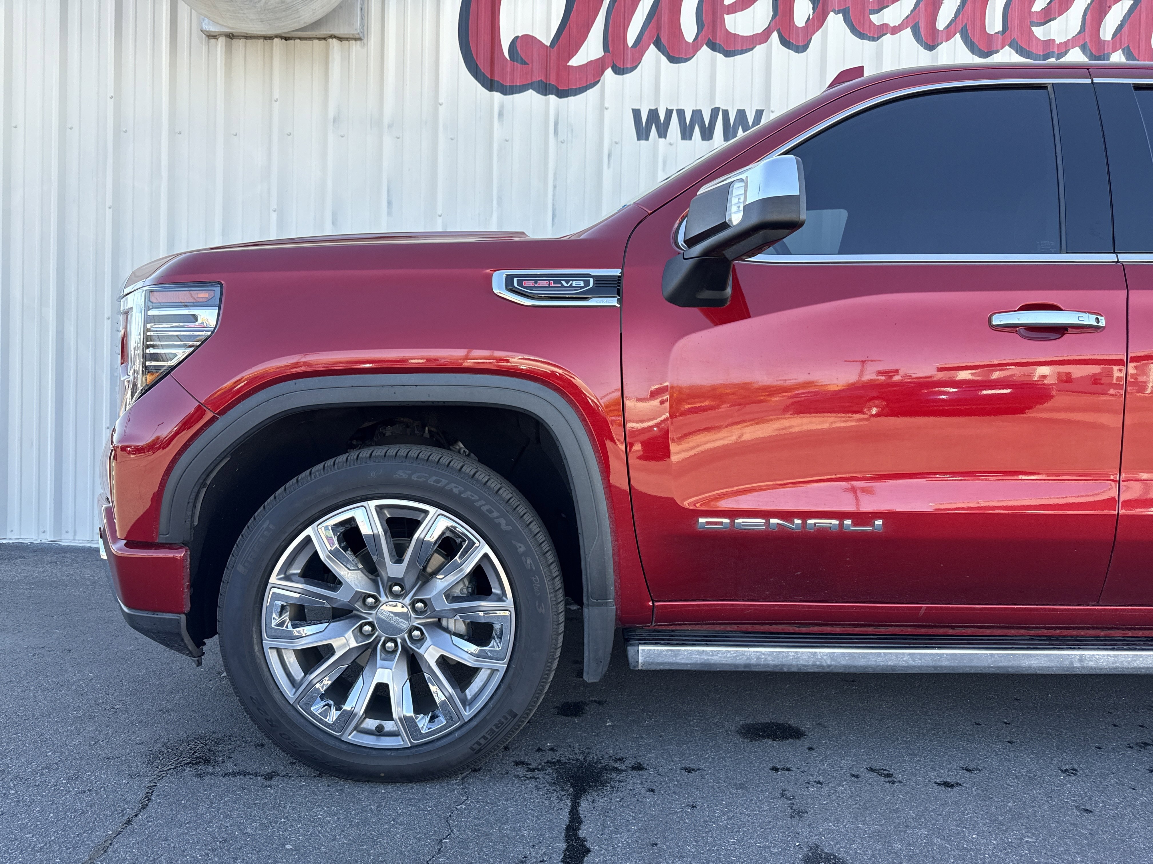 Used 2022 GMC Sierra 1500 Denali w/ Denali Reserve Package image 3