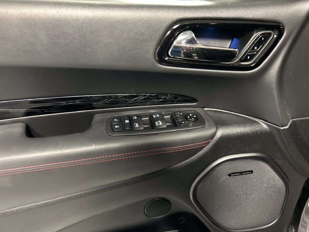 Used 2025 Dodge Durango GT AWD/4WD image 14