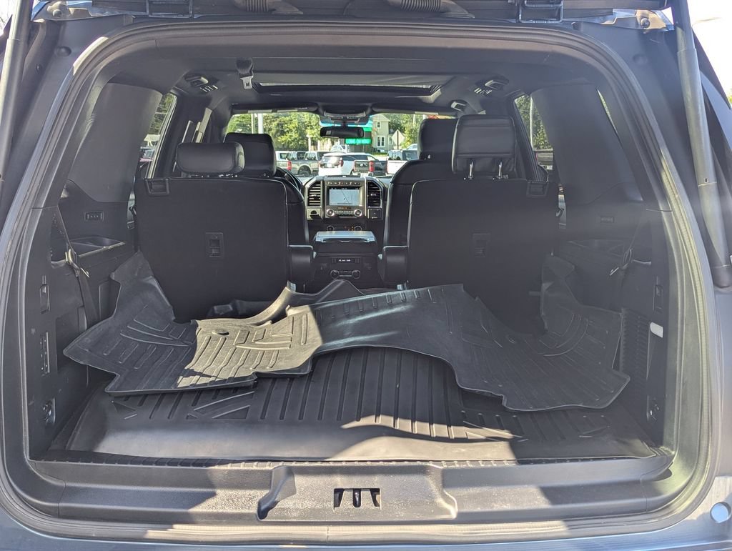 Used 2019 Ford Expedition Limited w/ Equipment Group 301A AWD/4WD image 26