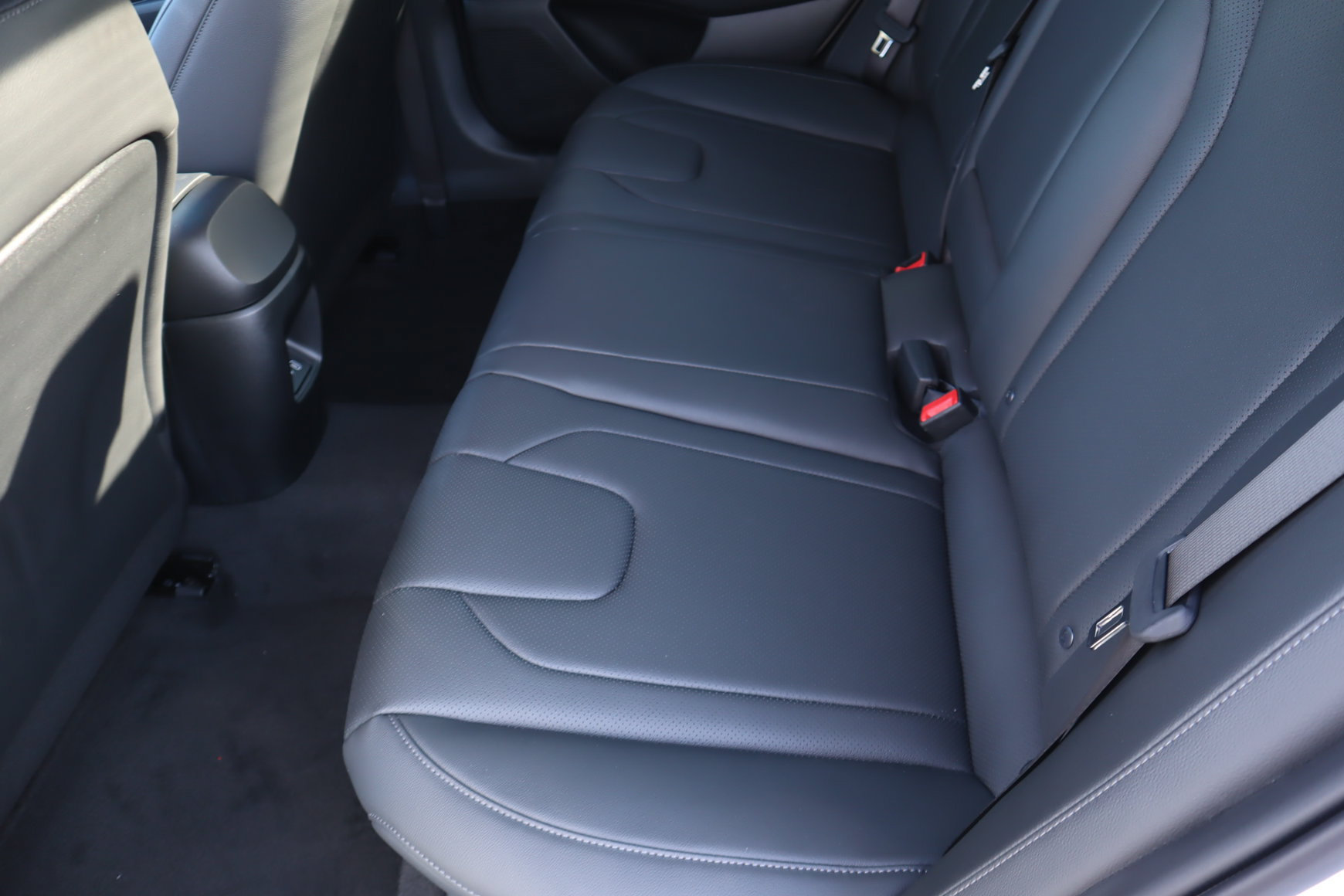 New 2026 Hyundai Elantra SEL Sport FWD image 18