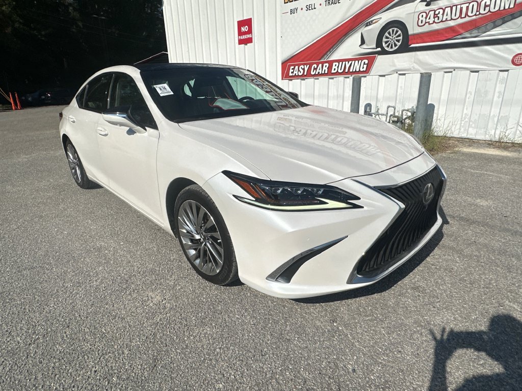 Used 2019 Lexus ES 350 Ultra Luxury w/ Accessory Package 2