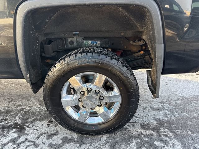 Used 2018 GMC Sierra 3500 Denali w/ Duramax Plus Package image 15