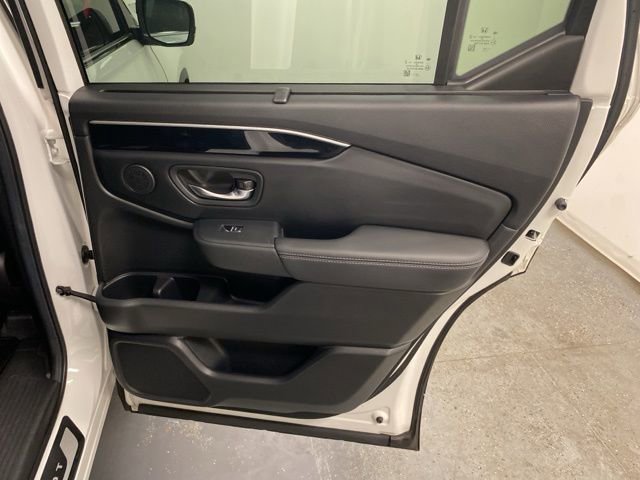 Certified 2025 Honda Pilot EX-L image 26