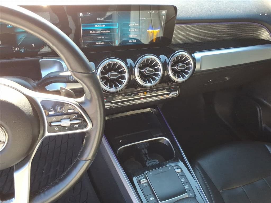 Used 2022 Mercedes-Benz GLB 250 GLB 250 image 31