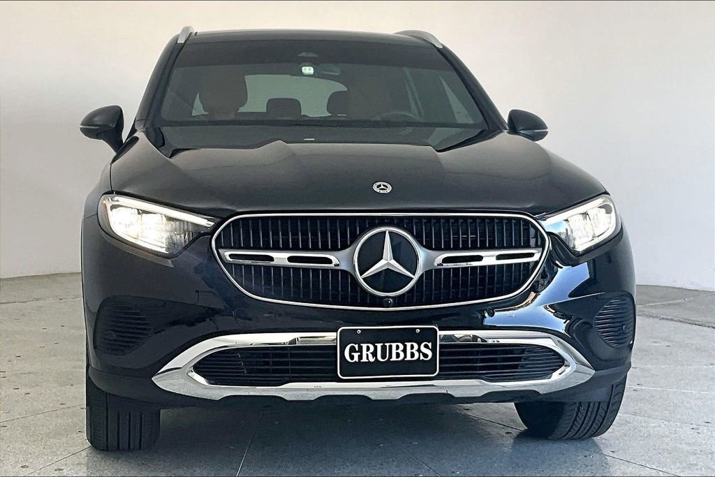 Used 2024 Mercedes-Benz GLC 300 image 6