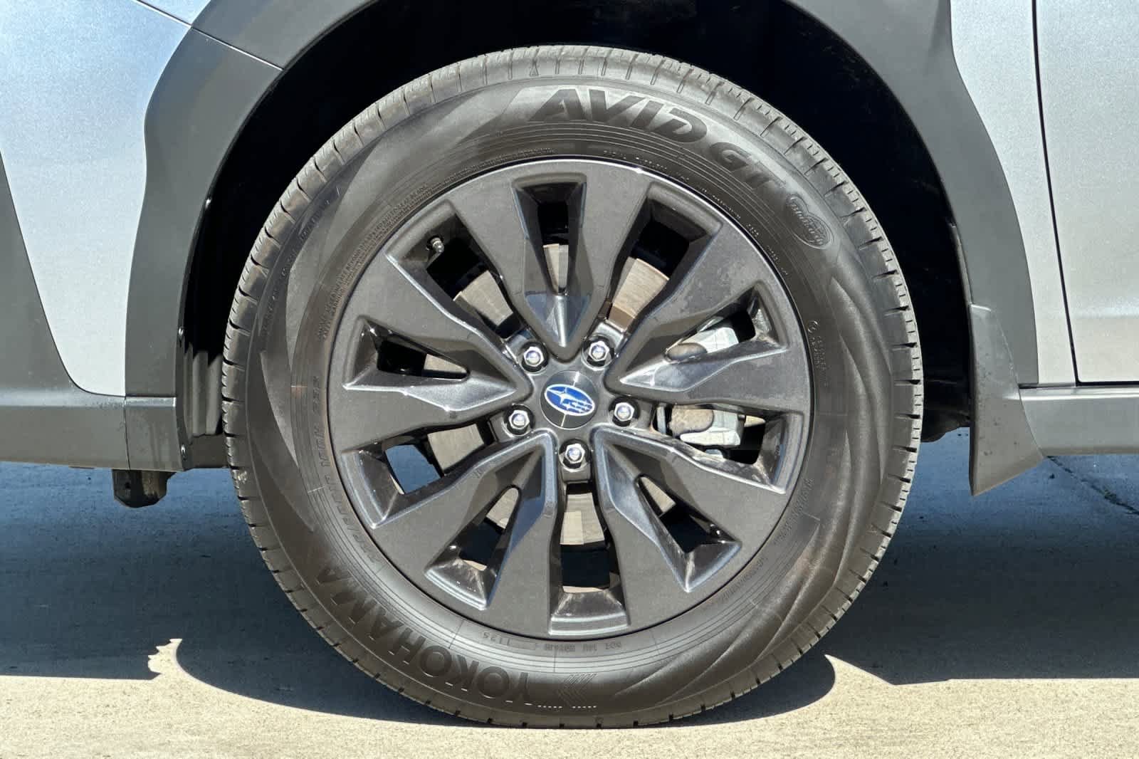 Certified 2025 Subaru Outback Onyx Edition w/ Popular Package #2 AWD/4WD image 25