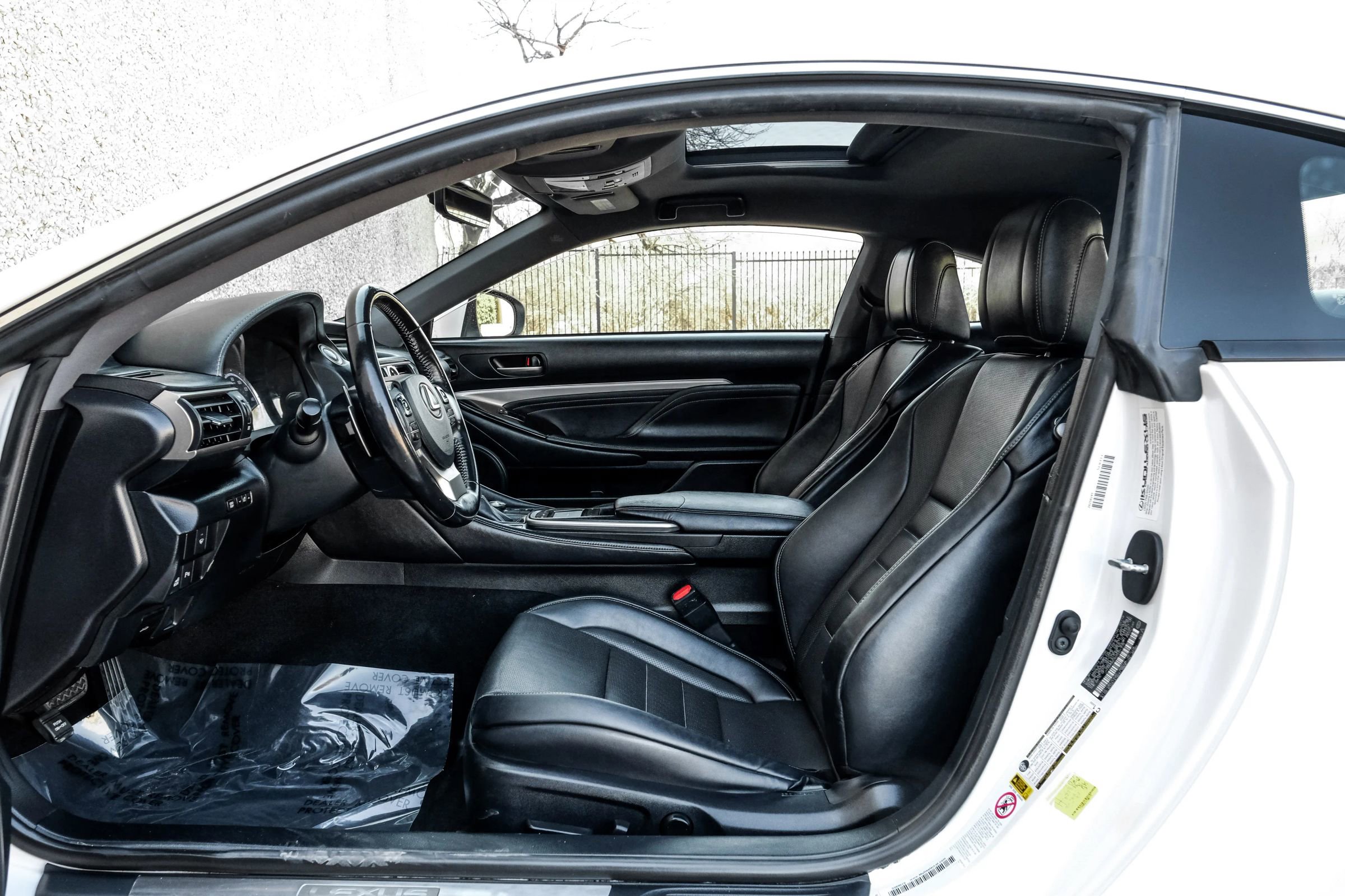 Used 2016 Lexus RC 300 AWD image 4