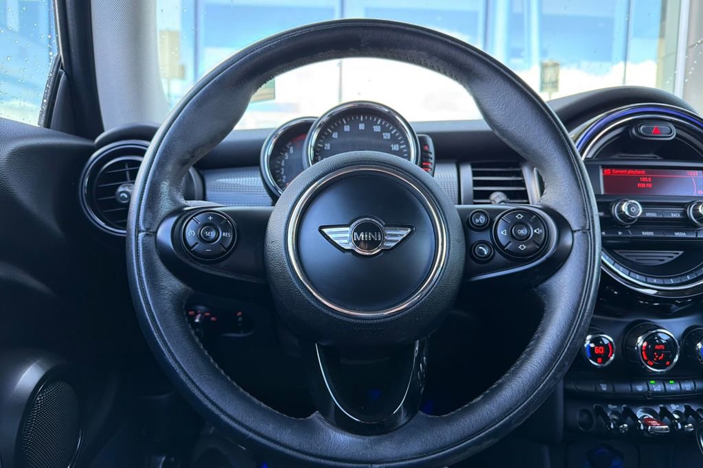 Used 2015 MINI Cooper 2-Door Hardtop image 19