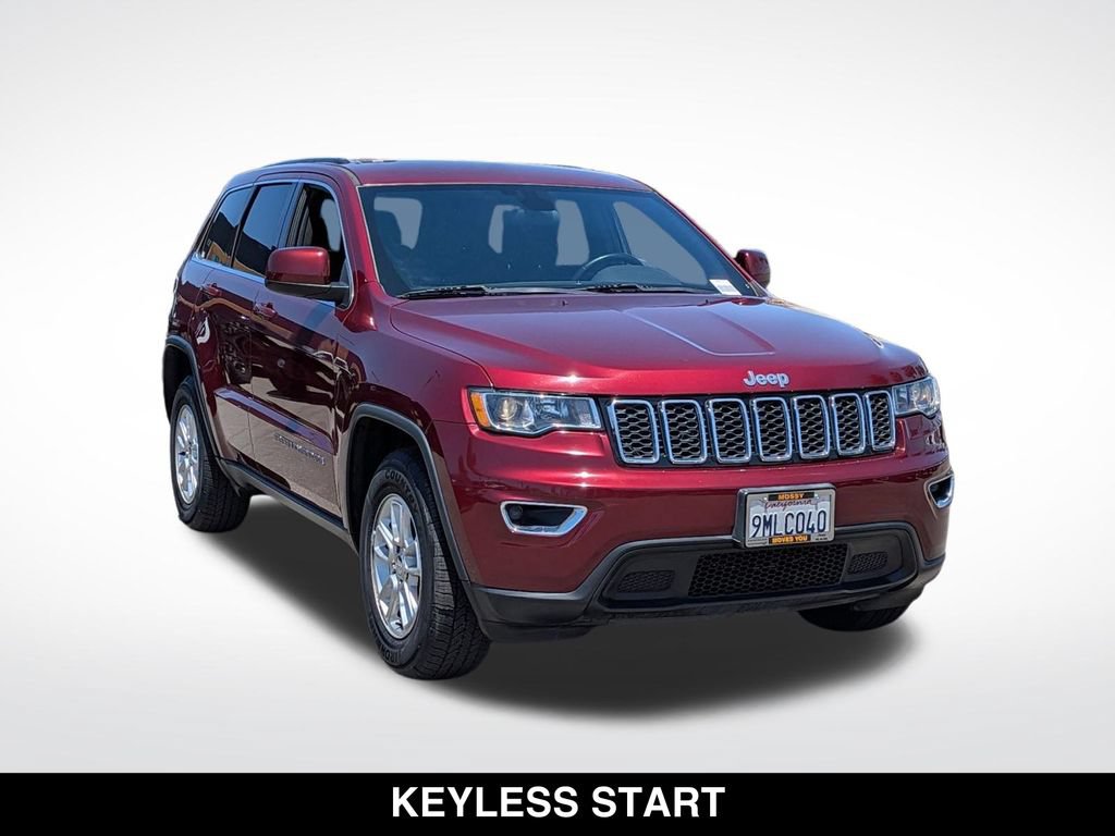 Used 2018 Jeep Grand Cherokee Laredo RWD image 2