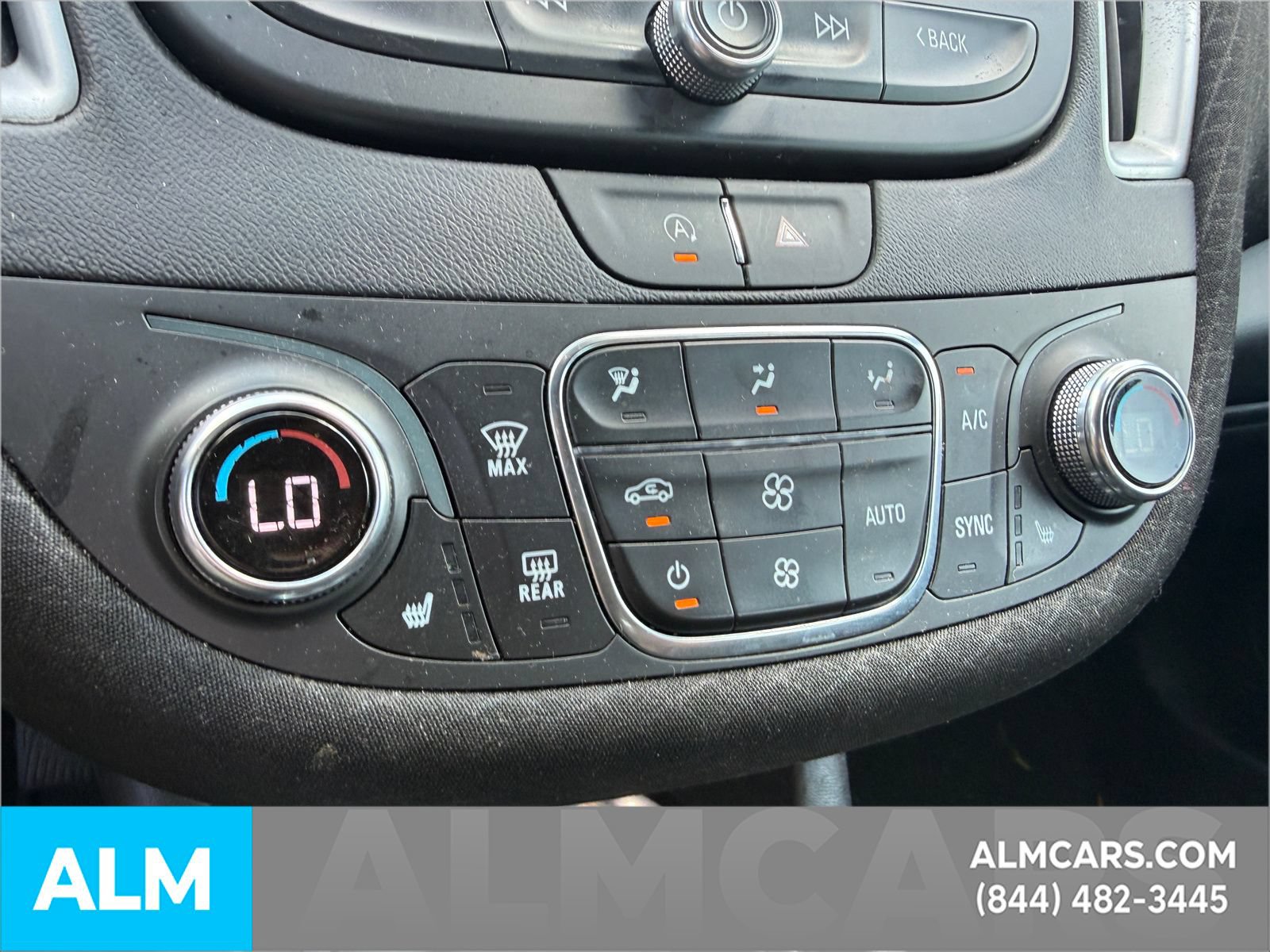 Used 2025 Chevrolet Malibu LT FWD image 18