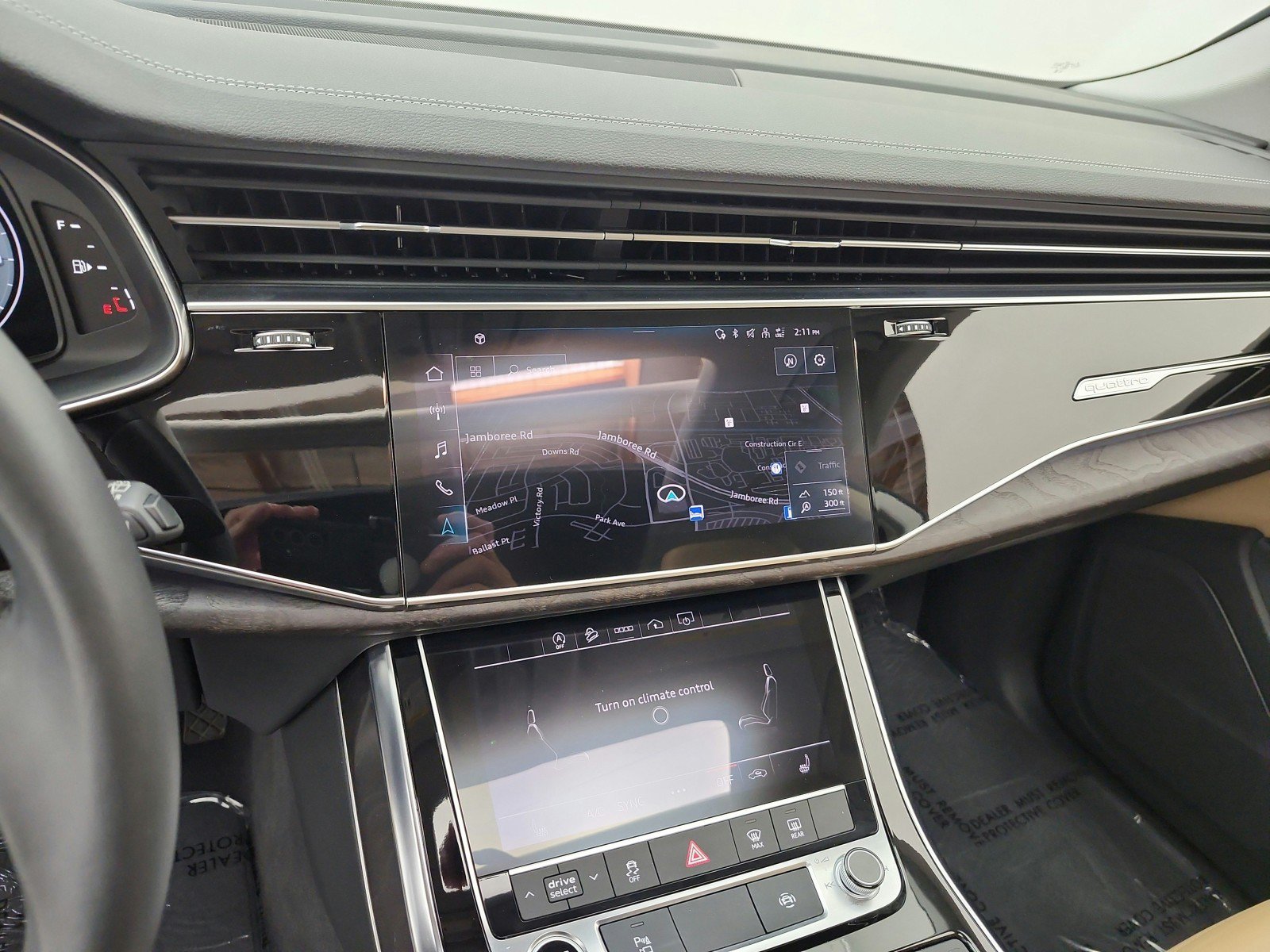 Used 2023 Audi Q8 Premium w/ Convenience Package AWD/4WD image 14