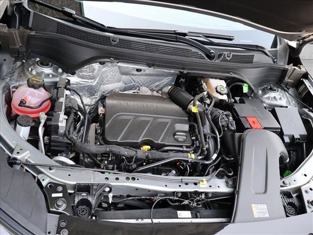 New 2026 Chevrolet Trax ACTIV w/ Sunroof Package FWD image 16