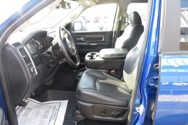 Used 2017 RAM 1500 Laramie w/ Protection Group image 12