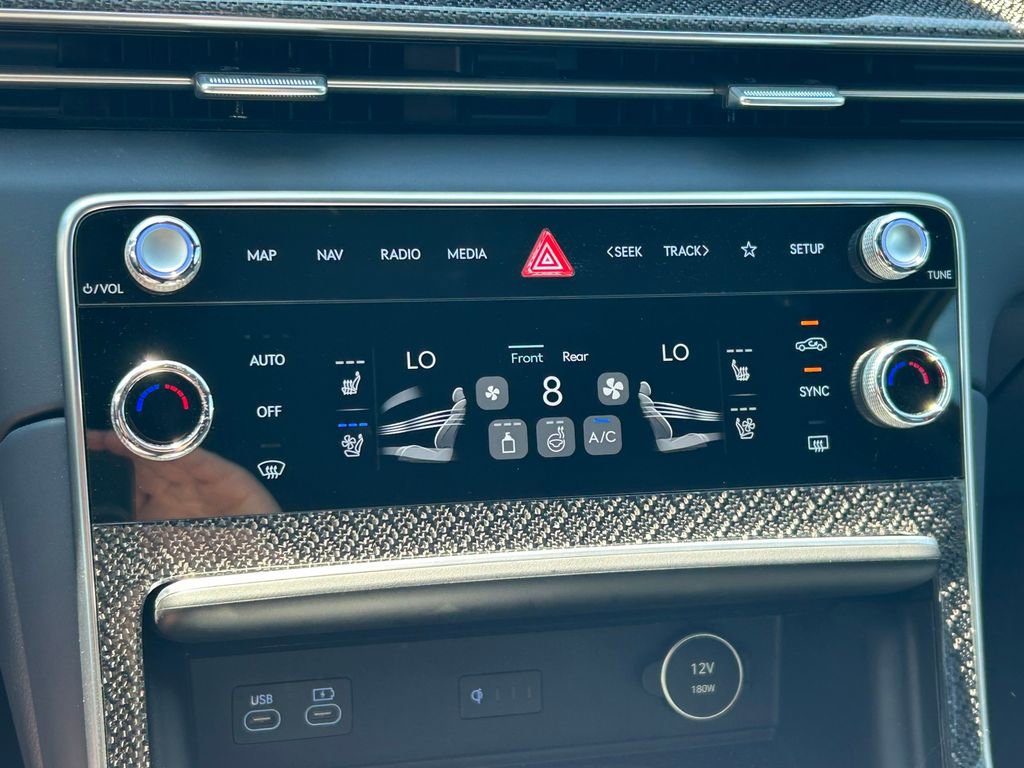 Used 2025 Genesis GV80 3.5T e-SC image 39