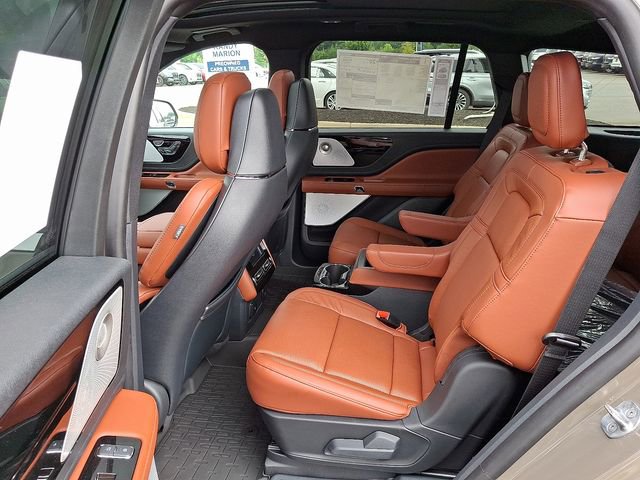 New 2025 Lincoln Aviator Reserve w/ Equipment Group 201A AWD/4WD image 5