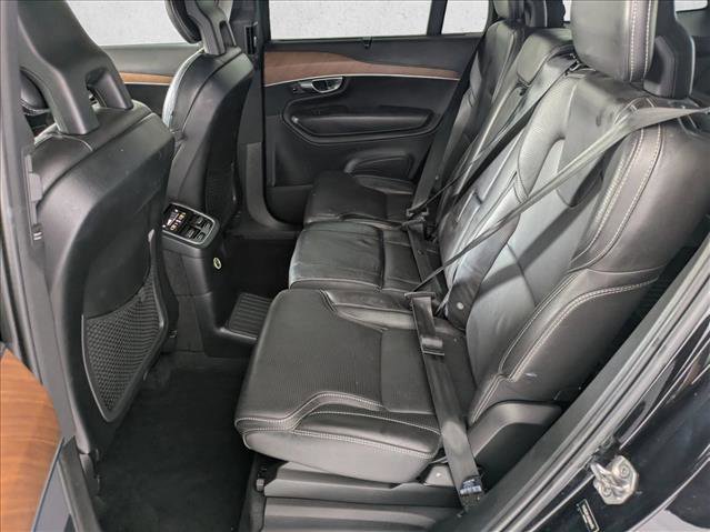 Used 2016 Volvo XC90 T8 Inscription w/ Vision Package image 17