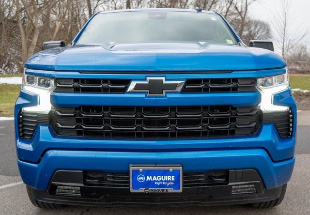 Used 2022 Chevrolet Silverado 1500 RST w/ Z71 Off-Road Package AWD/4WD image 3